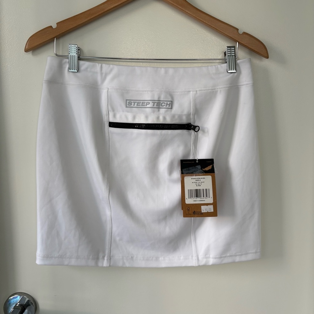 The North Face White Mini Skirt with Grey Logo - Picture 3 of 7